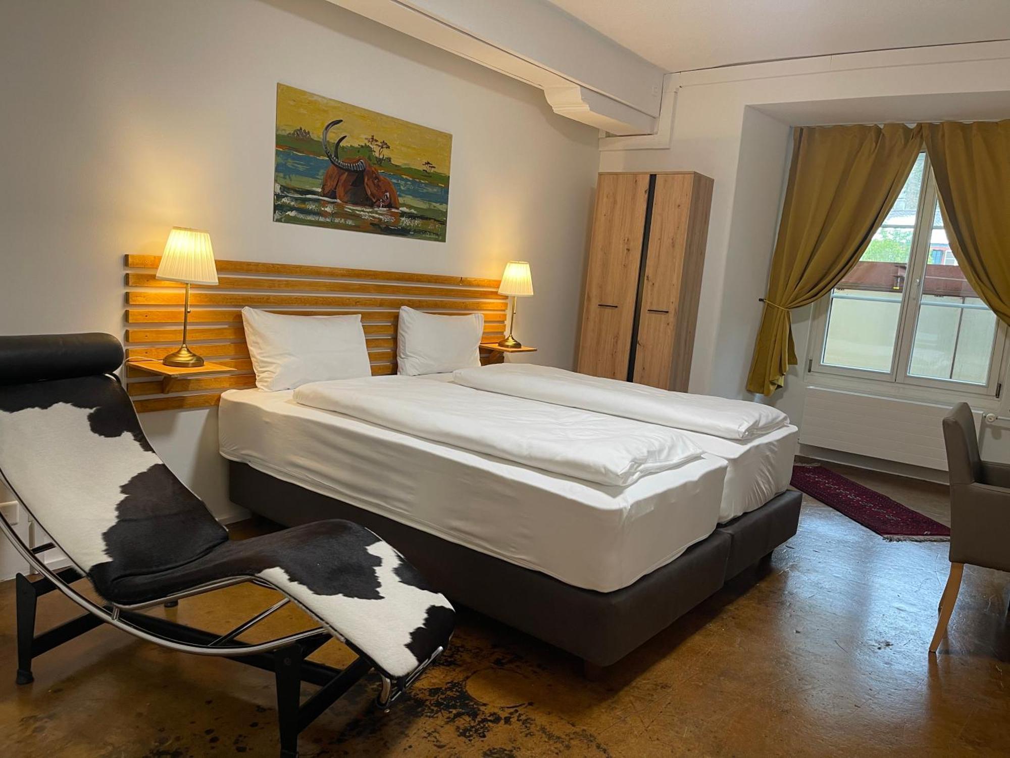 Hotel Swiss Bellevue Aathal Seegraben Esterno foto